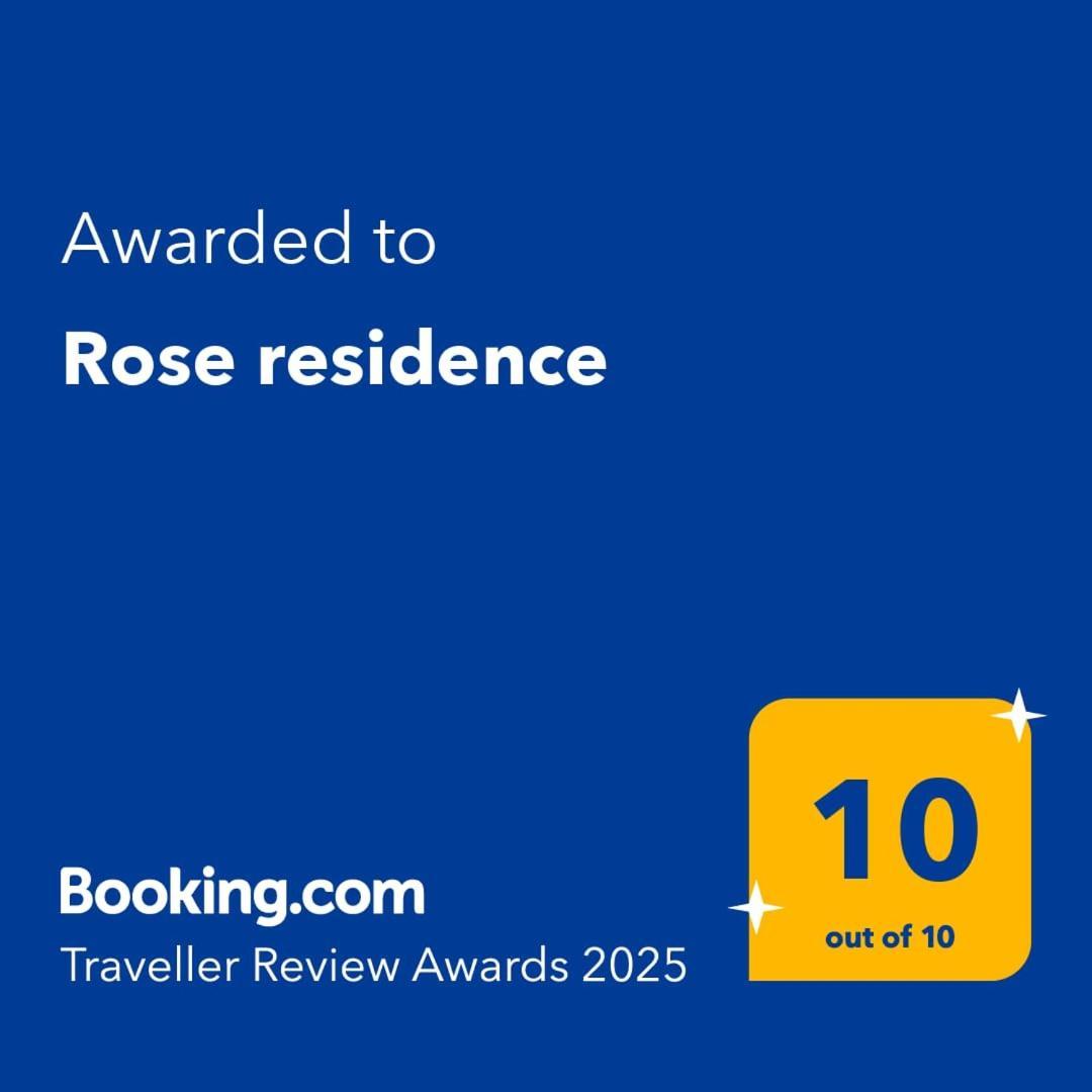Rose Residence Μπουζάου Εξωτερικό φωτογραφία